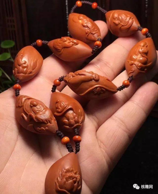 无面核雕 留白之美与想象之趣