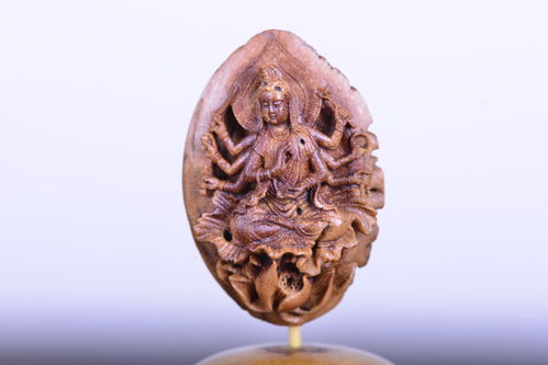 潍坊创建东亚文化之都丨核纳大千 潍坊核雕艺术精品展（四）核雕艺术探微